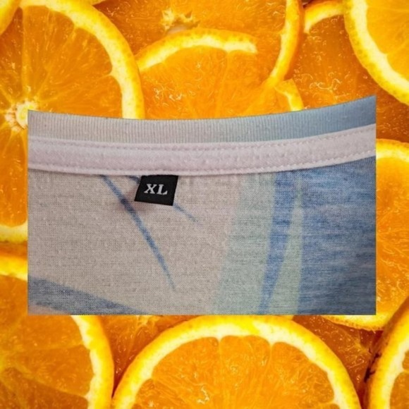 Anime Tee Shirt with City Design - Picture 3 of 4